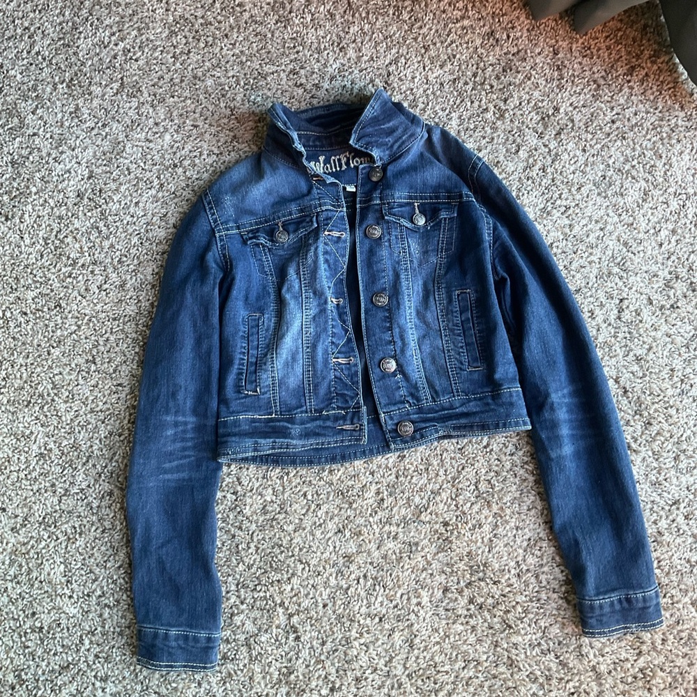 Jean jacket size small